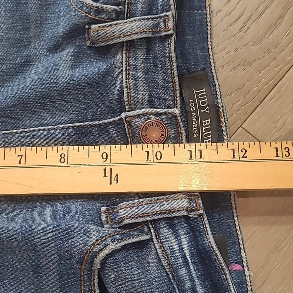 Judy Blue Jeans Women's sz 3/26 Straight Fit Mid Rise Denim Jeans